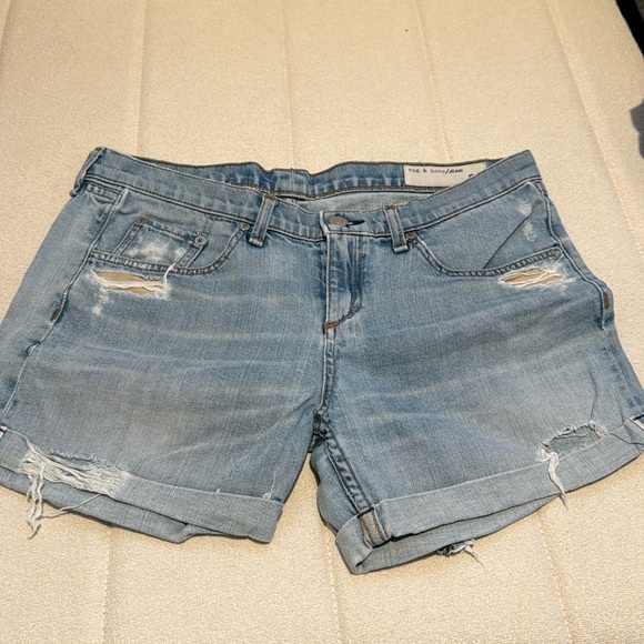 Rag & bone distressed Jean short size 26 - Picture 1 of 3